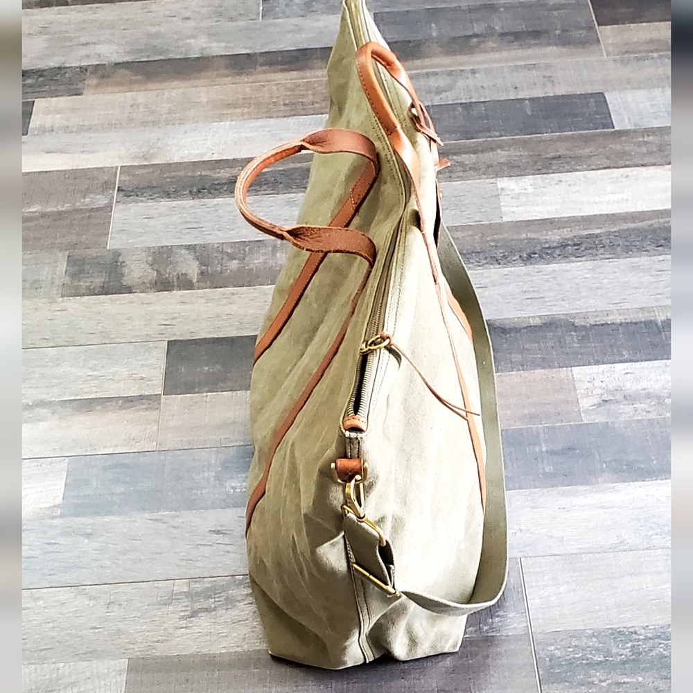 Madewell Essential Weekender Washed Canvas Bag, Army Gr./Brown Leather, EUC - Picture 10 of 15
